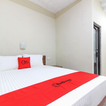 Reddoorz Near Jogja Kembali Monument 3 Hotel Kalasan Екстериор снимка